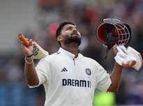 Greg Chappell: Rishabh Pant is Revolutionizing Cricket with Unorthodox Style
OR
Rishabh Pant's 